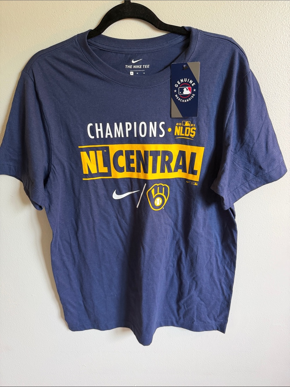 Nike Navy and Yellow NL Central Champions T-Shirt Milwaukee Brewers Size M